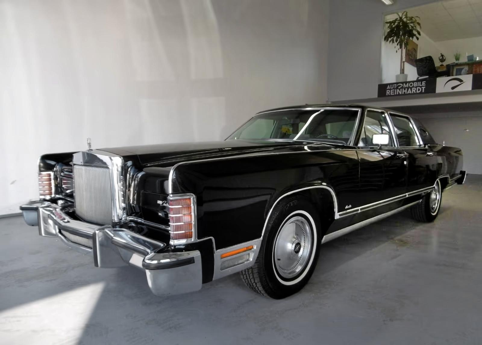 Image of Lincoln Continental