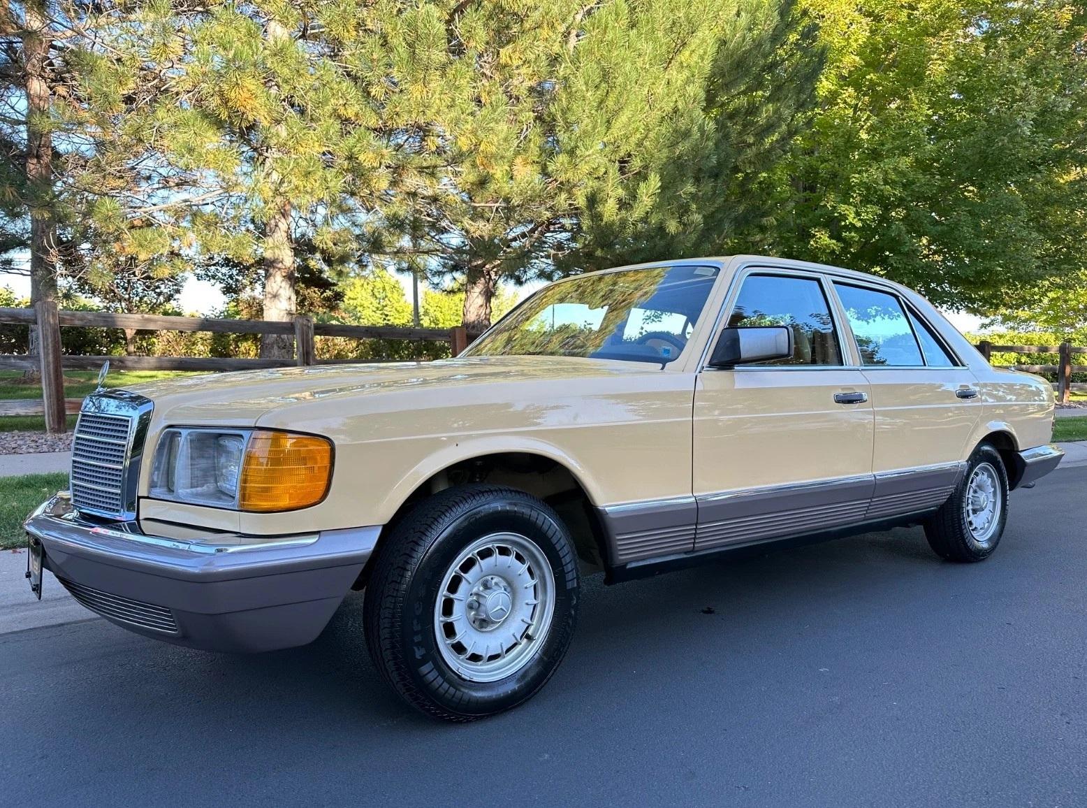 Image of Mercedes W126