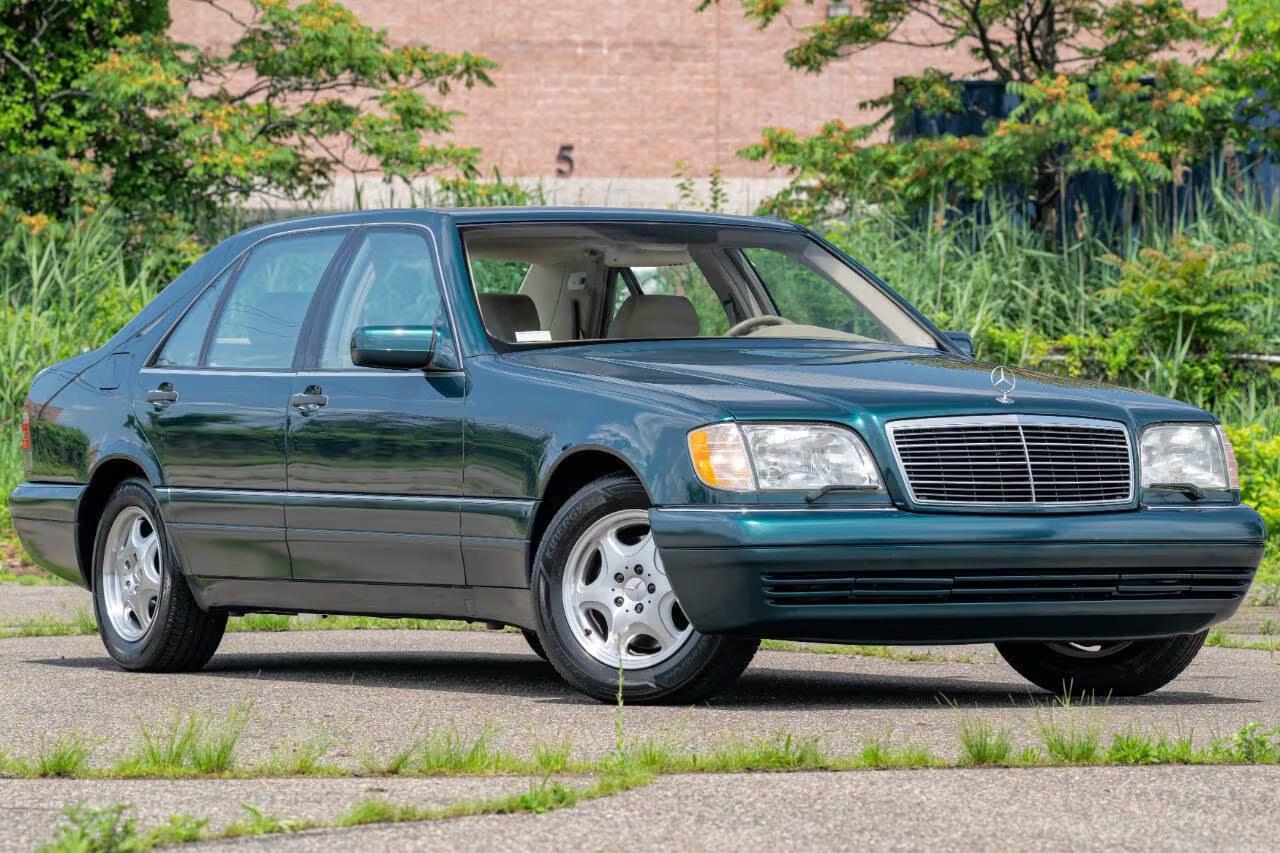 Image of Mercedes W140