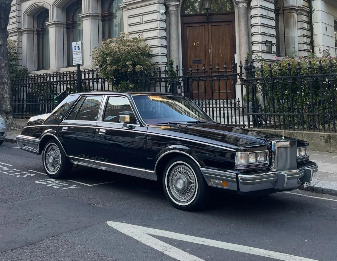 Image of Lincoln Continental