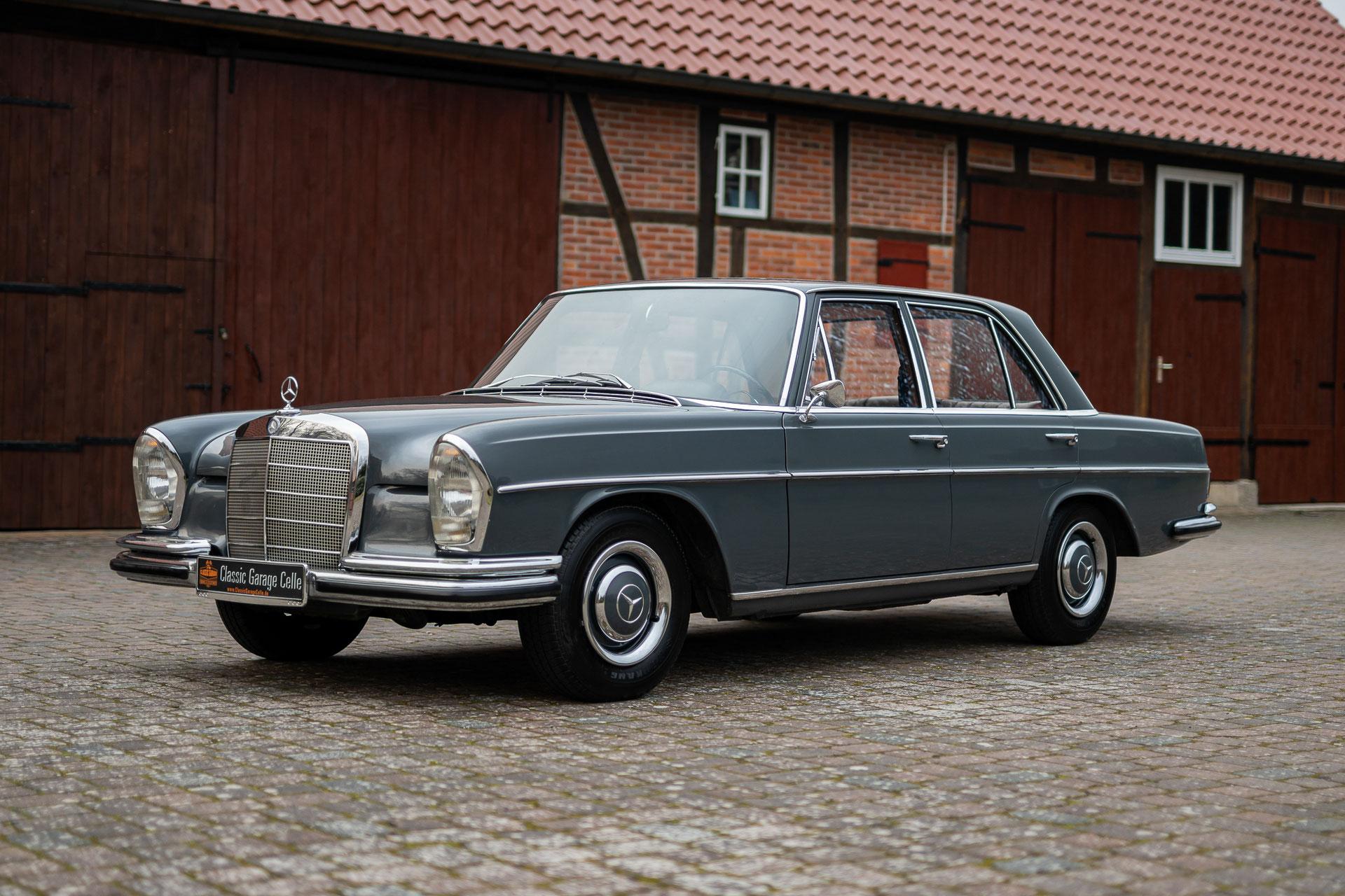 Image of Mercedes W108