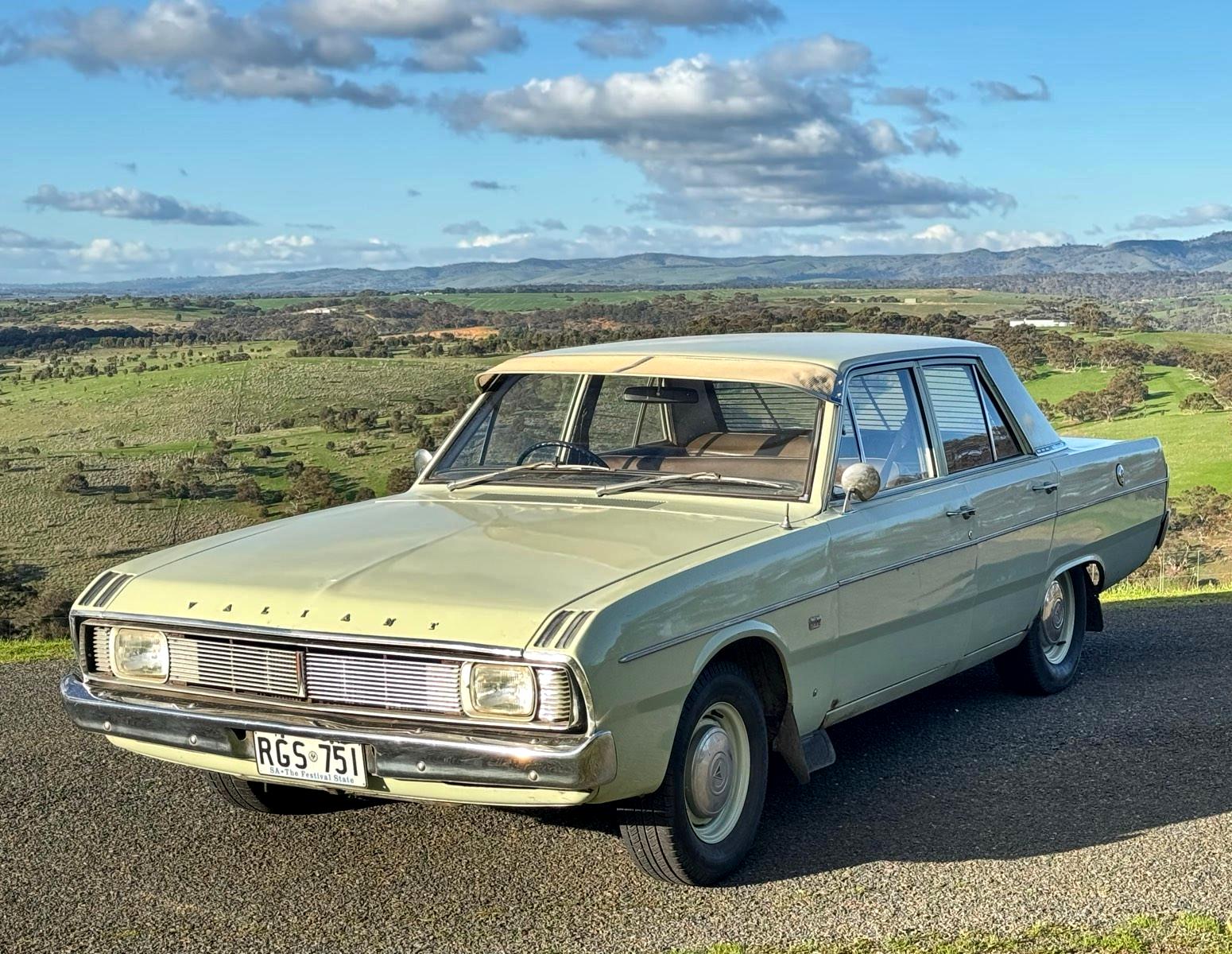 Image of Chrysler Valiant